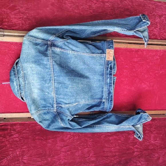 Abercrombie & Fitch cropped jean jacket Sz Small - Picture 4 of 7